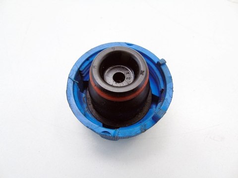 KOREK ZBIORNIKA WYRÓWNAWCZEGO 1.2 8V GRANDE PUNTO EVO PANDA 500 KA YPSILON KOREK ZBIORNIKA WYRÓWNAWCZEGO 1.2 8V GRANDE PUNTO EVO PANDA 500 KA YPSILON