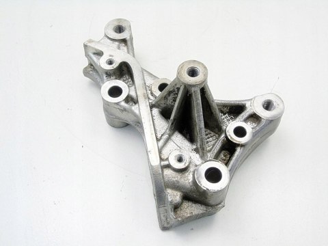 ŁAPA WSPORNIK ROLKI 3.0 V6 C5 I II 607 807 C6 406 C8 XFX LAGUNA 9619897080 ŁAPA WSPORNIK ROLKI 3.0 V6 C5 I II 607 807 C6 406 C8 XFX LAGUNA 9619897080