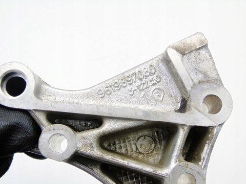 ŁAPA WSPORNIK ROLKI 3.0 V6 C5 I II 607 807 C6 406 C8 XFX LAGUNA 9619897080 ŁAPA WSPORNIK ROLKI 3.0 V6 C5 I II 607 807 C6 406 C8 XFX LAGUNA 9619897080
