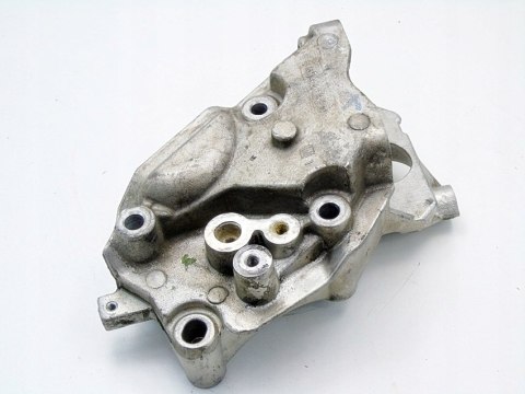 ŁAPA WSPORNIK SILNIKA 3.0 V6 C5 I II 607 807 C6 406 C8 XFX 9641426880 ŁAPA WSPORNIK SILNIKA 3.0 V6 C5 I II 607 807 C6 406 C8 XFX 9641426880