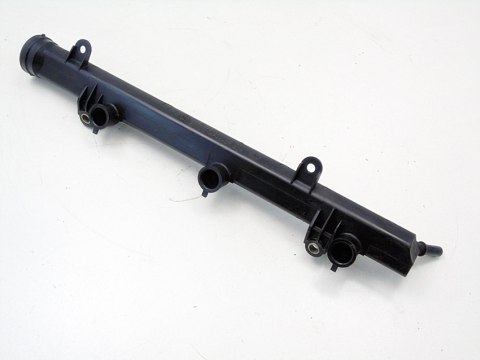 LISTWA WTRYSKOWA 3.0 B V6 C5 I II 607 807 C6 406 C8 LAGUNA 9630333080 LISTWA WTRYSKOWA 3.0 B V6 C5 I II 607 807 C6 406 C8 LAGUNA 9630333080