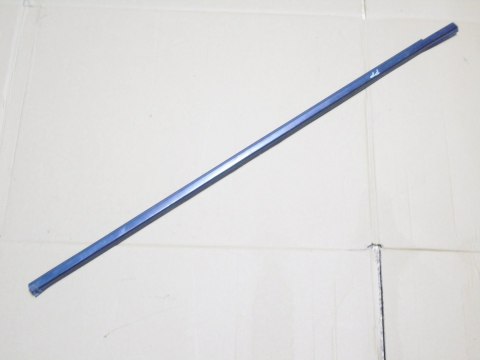 LISTWA ZGARNIAJĄCA PRAWY PRZÓD NISSAN MURANO I Z50 3.5 4X4 2003-2007 LISTWA ZGARNIAJĄCA PRAWY PRZÓD NISSAN MURANO I Z50 3.5 4X4 2003-2007
