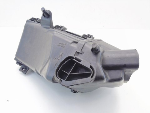 OBUDOWA FILTRA POWIETRZA NISSAN MURANO I Z50 3.5 4X4 2003-2007 9Y501 OBUDOWA FILTRA POWIETRZA NISSAN MURANO I Z50 3.5 4X4 2003-2007 9Y501