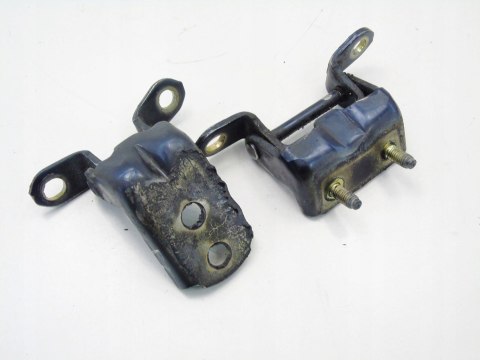 ZAWIASY DRZWI LEWY TYŁ NISSAN MURANO I Z50 3.5 4X4 2003-2007 ZAWIASY DRZWI LEWY TYŁ NISSAN MURANO I Z50 3.5 4X4 2003-2007