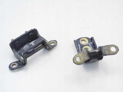ZAWIASY DRZWI PRAWY TYŁ NISSAN MURANO I Z50 3.5 4X4 2003-2007 ZAWIASY DRZWI PRAWY TYŁ NISSAN MURANO I Z50 3.5 4X4 2003-2007