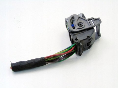 WTYCZKA KOSTKA CITROEN C3 I 1.1 1.4 1.6 C4 C2 C5 XSARA 407 206 307 207 WTYCZKA KOSTKA CITROEN C3 I 1.1 1.4 1.6 C4 C2 C5 XSARA 407 206 307 207