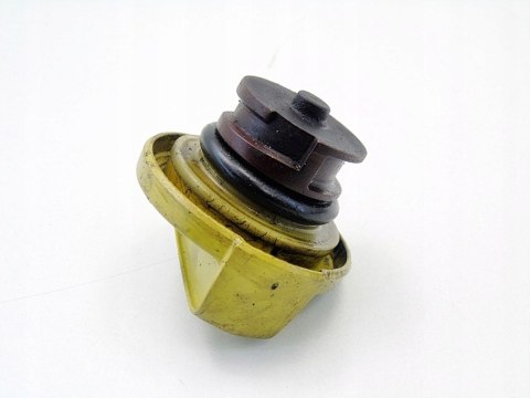 KOREK WLEWU OLEJU 2.2 16V ASTRA G VECTRA B C ZAFIRA SPEEDSTER KOREK WLEWU OLEJU 2.2 16V ASTRA G VECTRA B C ZAFIRA SPEEDSTER