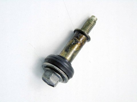 ŚRUBA POKRYWY ZAWORÓW 2.2 16V ASTRA G VECTRA B C ZAFIRA SPEEDSTER Z22SE ŚRUBA POKRYWY ZAWORÓW 2.2 16V ASTRA G VECTRA B C ZAFIRA SPEEDSTER Z22SE