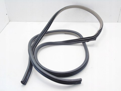 USZCZELKA DRZWI LEWY PRZÓD NISSAN MURANO I Z50 3.5 4X4 2003-2007 USZCZELKA DRZWI LEWY PRZÓD NISSAN MURANO I Z50 3.5 4X4 2003-2007
