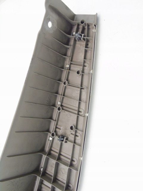 OSŁONA PASA BAGAŻNIKA NISSAN MURANO I Z50 3.5 4X4 2003-2007 84992-0A000 OSŁONA PASA BAGAŻNIKA NISSAN MURANO I Z50 3.5 4X4 2003-2007 84992-0A000