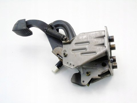 PEDAŁ PEDAŁY HAMULCA SPRZĘGŁA CITROEN C3 I 1.1 1.4 2002-2007 PEDAŁ PEDAŁY HAMULCA SPRZĘGŁA CITROEN C3 I 1.1 1.4 2002-2007
