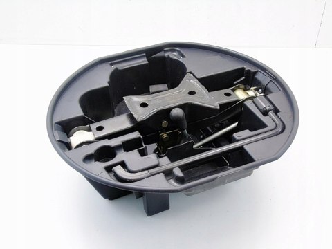 WKŁAD KOŁA ZAPASOWEGO LEWAREK ŚRUBA KLUCZ CITROEN C3 I 1.1 1.4 2002-2007 WKŁAD KOŁA ZAPASOWEGO LEWAREK ŚRUBA KLUCZ CITROEN C3 I 1.1 1.4 2002-2007