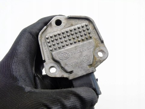 CZUJNIK OLEJU 2.0 i BMW N43 E60 E61 E90 E91 E92 E93 E81 E82 E88 E87 7501786 CZUJNIK OLEJU 2.0 i BMW N43 E60 E61 E90 E91 E92 E93 E81 E82 E88 E87 7501786