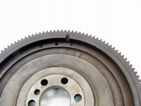 KOŁO ZAMACHOWE 1.1 1.4 206 PARTNER C3 SAXO BERLINGO C2 106