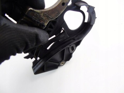 NAPINACZ POMPY OLEJU 2.0 i BMW N43 E60 E61 E90 E91 E92 E93 E81 E82 E88 E87 NAPINACZ POMPY OLEJU 2.0 i BMW N43 E60 E61 E90 E91 E92 E93 E81 E82 E88 E87