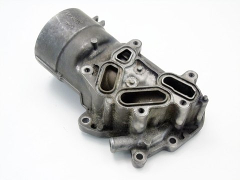 OBUDOWA FILTRA OLEJU 1.6 TDCI C-MAX FOCUS 2 C30 V50 S40 S80 307 206 C5 308 OBUDOWA FILTRA OLEJU 1.6 TDCI C-MAX FOCUS 2 C30 V50 S40 S80 307 206 C5 308