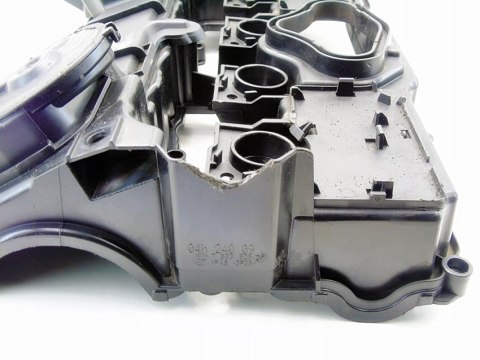 POKRYWA ZAWORÓW 2.0 i BMW N43 E60 E61 E90 E91 E92 E93 E81 E82 E88 E87 POKRYWA ZAWORÓW 2.0 i BMW N43 E60 E61 E90 E91 E92 E93 E81 E82 E88 E87
