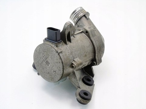POMPA WODY 2.0 i BMW N43 E60 E61 E90 E91 E92 E93 E81 E82 E88 E87 7586928 POMPA WODY 2.0 i BMW N43 E60 E61 E90 E91 E92 E93 E81 E82 E88 E87 7586928
