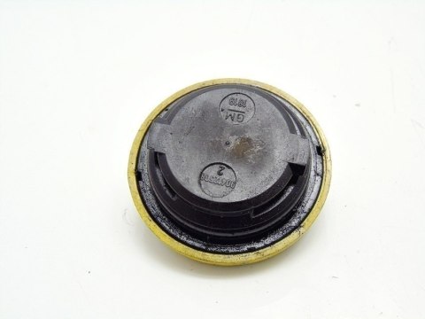 KOREK WLEWU OLEJU 1.0 12V CORSA C D AGILA WAGON R 90412508 KOREK WLEWU OLEJU 1.0 12V CORSA C D AGILA WAGON R 90412508