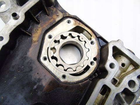 POMPA OLEJU 1.0 12V CORSA C D AGILA WAGON R 55556309 POMPA OLEJU 1.0 12V CORSA C D AGILA WAGON R 55556309