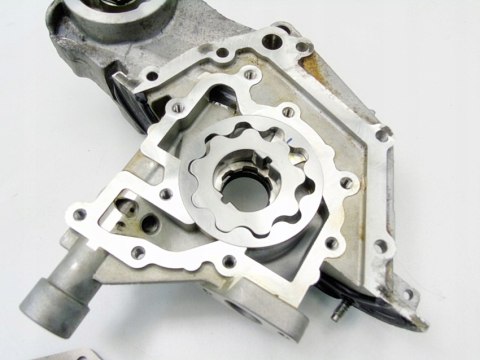 POMPA OLEJU 1.2 8V GRANDE PUNTO EVO PANDA 500 KA YPSILON 55195304 POMPA OLEJU 1.2 8V GRANDE PUNTO EVO PANDA 500 KA YPSILON 55195304