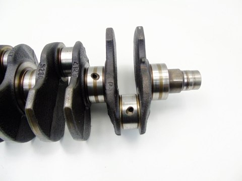 WAŁ KORBOWY 1.2 8V GRANDE PUNTO EVO PANDA 500 FORD KA YPSILON 46403290 WAŁ KORBOWY 1.2 8V GRANDE PUNTO EVO PANDA 500 FORD KA YPSILON 46403290