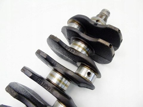 WAŁ KORBOWY 1.2 8V GRANDE PUNTO EVO PANDA 500 FORD KA YPSILON 46403290 WAŁ KORBOWY 1.2 8V GRANDE PUNTO EVO PANDA 500 FORD KA YPSILON 46403290