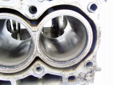 BLOK SILNIKA HHDA 1.6 TDCI FOCUS II C-MAX VOLVO C30 S40 V50 S80 V70 BLOK SILNIKA HHDA 1.6 TDCI FOCUS II C-MAX VOLVO C30 S40 V50 S80 V70