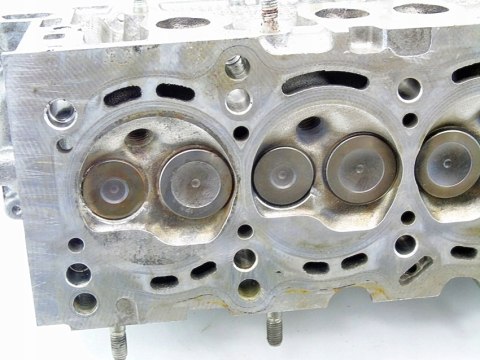GŁOWICA 55273677 1.2 8V GRANDE PUNTO EVO PANDA 500 KA YPSILON GŁOWICA 55273677 1.2 8V GRANDE PUNTO EVO PANDA 500 KA YPSILON