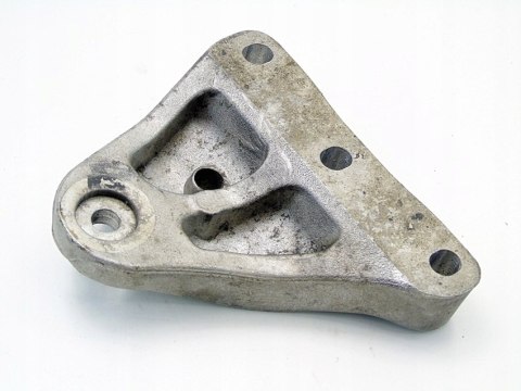 ŁAPA SILNIKA 1.9 SDI TDI FABIA I POLO 4 IBIZA 3 CORDOBA GOLF 4 6Q0199185R ŁAPA SILNIKA 1.9 SDI TDI FABIA I POLO 4 IBIZA 3 CORDOBA GOLF 4 6Q0199185R