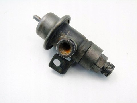 ZAWÓR REGULATOR LISTWY PALIWA 1.4 1.6 16V ASTRA F G VECTRA B ZAFIRA TIGRA ZAWÓR REGULATOR LISTWY PALIWA 1.4 1.6 16V ASTRA F G VECTRA B ZAFIRA TIGRA