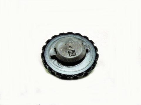 KOREK WLEWU OLEJU 1.4 8V ASTRA F CORSA B COMBO KOREK WLEWU OLEJU 1.4 8V ASTRA F CORSA B COMBO