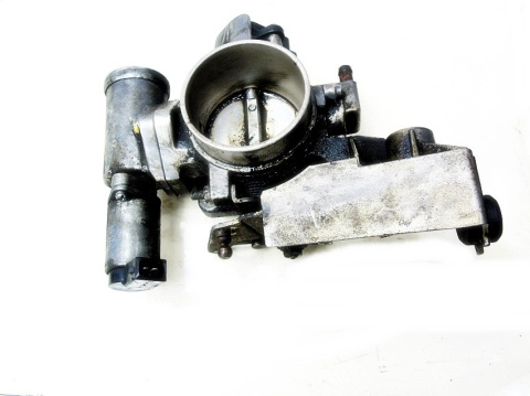 PRZEPUSTNICA OPEL 2.0 16V OMEGA B C PRZEPUSTNICA OPEL 2.0 16V OMEGA B C