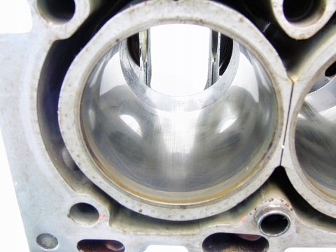 BLOK SILNIKA B5244T 2.4 T B VOLVO V70 I II S70 C70 S80 S60 XC70 7431001754 BLOK SILNIKA B5244T 2.4 T B VOLVO V70 I II S70 C70 S80 S60 XC70 7431001754