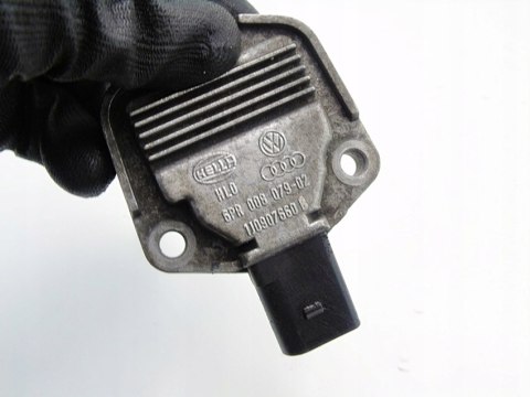 CZUJNIK OLEJU 1.8 T BORA AUDI A3 OCTAVIA GOLF 4 TT LEON PASSAT 1J0907660B CZUJNIK OLEJU 1.8 T BORA AUDI A3 OCTAVIA GOLF 4 TT LEON PASSAT 1J0907660B