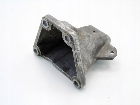 ŁAPA SILNIKA 2.8 V6 AUDI A4 B5 B6 A6 C5 A8 D2 PASSAT 8D0199308D 2.4 V6 ŁAPA SILNIKA 2.8 V6 AUDI A4 B5 B6 A6 C5 A8 D2 PASSAT 8D0199308D 2.4 V6