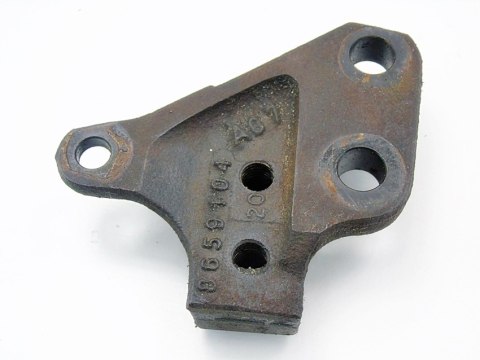 ŁAPA WSPORNIK SILNIKA 2.4 T B VOLVO V70 I II S70 C70 S80 S60 XC70 8659104 ŁAPA WSPORNIK SILNIKA 2.4 T B VOLVO V70 I II S70 C70 S80 S60 XC70 8659104