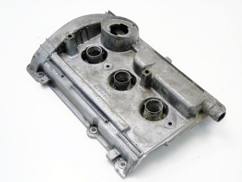 POKRYWA ZAWORÓW 2.8 V6 AUDI A4 B5 B6 A6 C5 A8 D2 PASSAT 078103471R 2.4 V6 POKRYWA ZAWORÓW 2.8 V6 AUDI A4 B5 B6 A6 C5 A8 D2 PASSAT 078103471R 2.4 V6