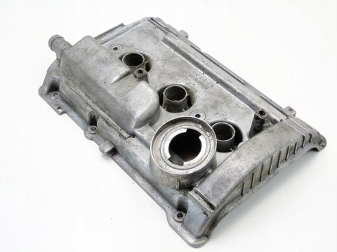 POKRYWA ZAWORÓW 2.8 V6 AUDI A4 B5 B6 A6 C5 A8 D2 PASSAT 078103471R 2.4 V6 POKRYWA ZAWORÓW 2.8 V6 AUDI A4 B5 B6 A6 C5 A8 D2 PASSAT 078103471R 2.4 V6