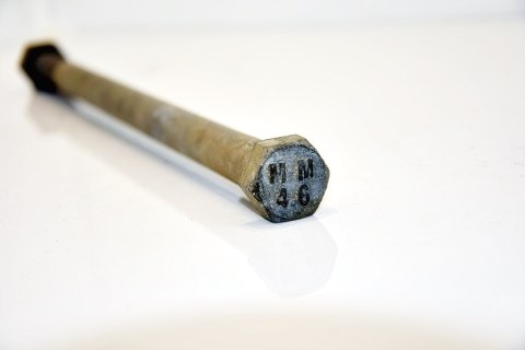 ŚRUBA STALOWA KONSTRUKCYJNA 330 mm FI16 MM 4.6 ŚRUBA STALOWA KONSTRUKCYJNA 330 mm FI16 MM 4.6