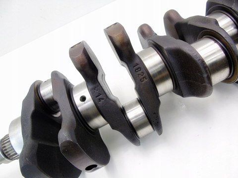 WAŁ KORBOWY 2.4 T B VOLVO V70 I II S70 C70 S80 S60 XC70 1825 WAŁ KORBOWY 2.4 T B VOLVO V70 I II S70 C70 S80 S60 XC70 1825
