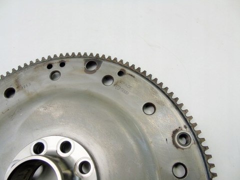 KOŁO ZAMACHOWE 2.0 TDI AUDI A4 B8 A5 A6 C7 Q5 Q3 CNH 06H105323R TIGUAN KOŁO ZAMACHOWE 2.0 TDI AUDI A4 B8 A5 A6 C7 Q5 Q3 CNH 06H105323R TIGUAN