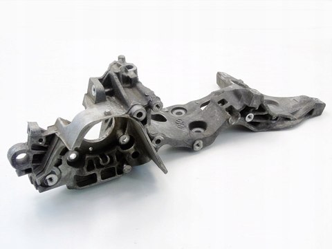 ŁAPA SILNIKA 2.0 TDI AUDI A4 B8 A5 A6 C7 Q5 Q3 CNH 04L903143B TIGUAN PASSAT ŁAPA SILNIKA 2.0 TDI AUDI A4 B8 A5 A6 C7 Q5 Q3 CNH 04L903143B TIGUAN PASSAT