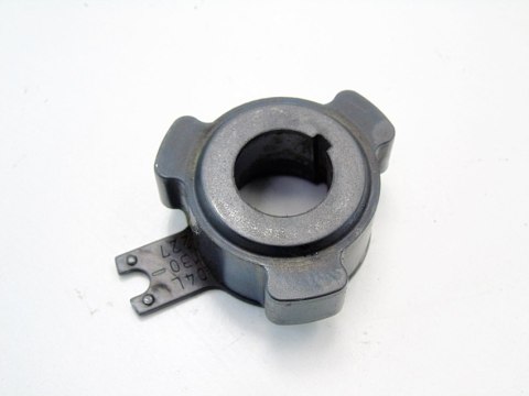PIASTA POMPY WTRYSKOWEJ 2.0 TDI AUDI A4 B8 A5 A6 C7 Q5 Q3 CNH 04L130227 PIASTA POMPY WTRYSKOWEJ 2.0 TDI AUDI A4 B8 A5 A6 C7 Q5 Q3 CNH 04L130227