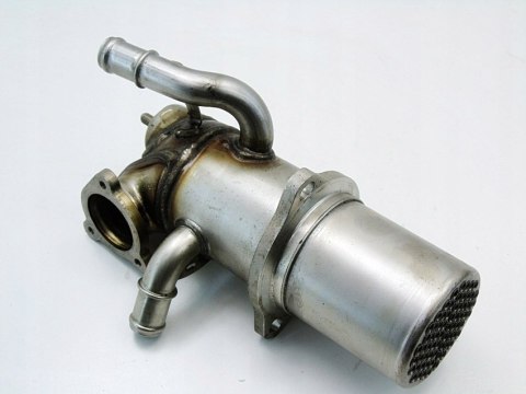 CHŁODNICA SPALIN EGR 2.0 TDI AUDI A4 B8 A5 A6 C7 Q5 Q3 TT CNH 04L131512A CHŁODNICA SPALIN EGR 2.0 TDI AUDI A4 B8 A5 A6 C7 Q5 Q3 TT CNH 04L131512A