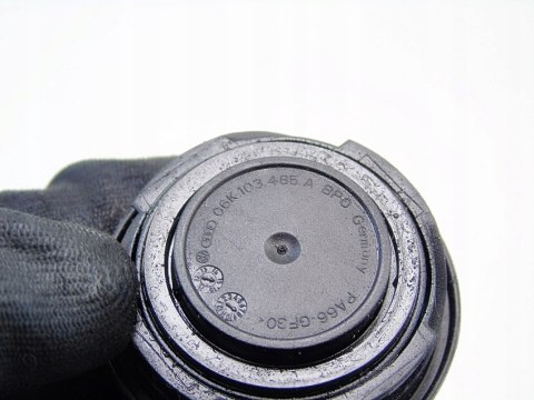 KOREK WLEWU OLEJU 2.0 TDI AUDI A4 B8 A5 A6 C7 Q5 CNH 06K103485A PASSAT B8 KOREK WLEWU OLEJU 2.0 TDI AUDI A4 B8 A5 A6 C7 Q5 CNH 06K103485A PASSAT B8