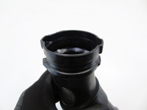 RURA PRZEWÓD POWIETRZA 2.0 TDI AUDI A4 B8 A5 A6 C7 Q5 Q3 CNH 04L129661A RURA PRZEWÓD POWIETRZA 2.0 TDI AUDI A4 B8 A5 A6 C7 Q5 Q3 CNH 04L129661A