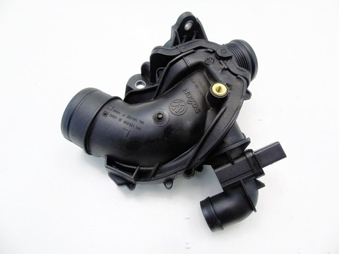RURA RURKA KRÓCIEC TURBINY 2.0 TDI AUDI A4 B8 A5 A6 C7 Q5 Q3 CNH 04L129635D RURA RURKA KRÓCIEC TURBINY 2.0 TDI AUDI A4 B8 A5 A6 C7 Q5 Q3 CNH 04L129635D