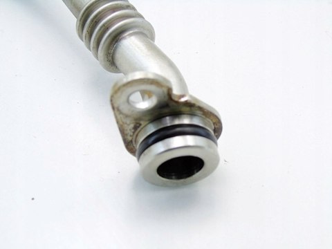 RURKA PRZEWÓD OLEJU TURBINY 2.0 TDI AUDI A4 B8 A5 A6 C7 Q5 CNH 04L145736E RURKA PRZEWÓD OLEJU TURBINY 2.0 TDI AUDI A4 B8 A5 A6 C7 Q5 CNH 04L145736E