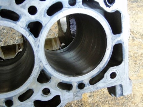 BLOK SILNIKA 1.8 B 16V FORD MONDEO MK3 FOCUS 2 V30 V50 S40 RF1S7G6015AT BLOK SILNIKA 1.8 B 16V FORD MONDEO MK3 FOCUS 2 V30 V50 S40 RF1S7G6015AT